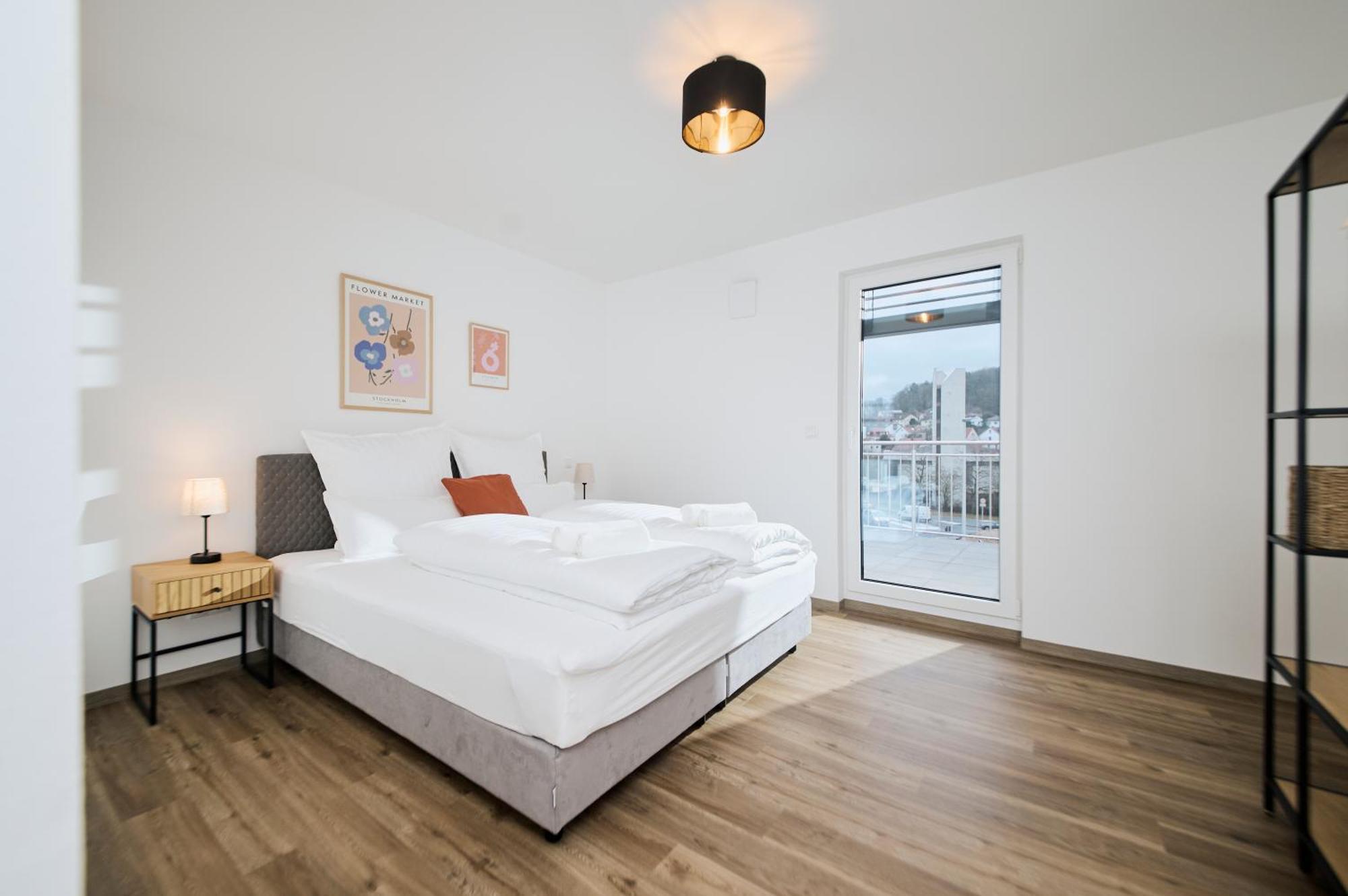 Moderne Apartments Mit Highspeed-Wlan Und Gratis-Tiefgarage Ihr Perfekter Rueckzugsort Nahe Dem Zentrum Und Der Therme I Barrierearm バート・キッシンゲン エクステリア 写真