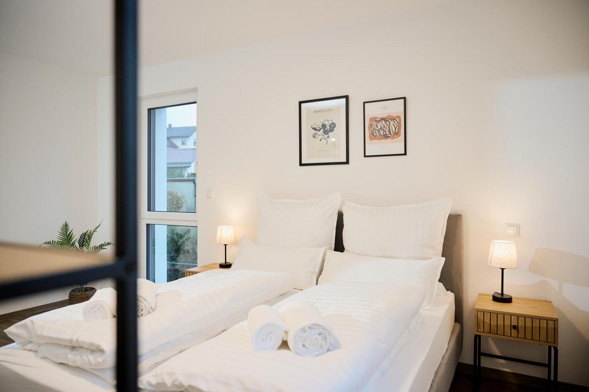 Moderne Apartments Mit Highspeed-Wlan Und Gratis-Tiefgarage Ihr Perfekter Rueckzugsort Nahe Dem Zentrum Und Der Therme I Barrierearm バート・キッシンゲン エクステリア 写真