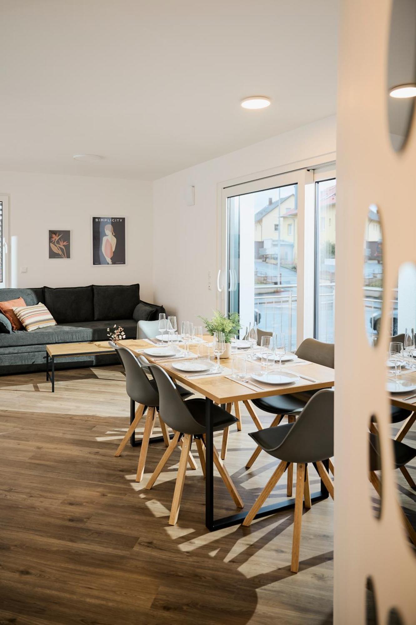 Moderne Apartments Mit Highspeed-Wlan Und Gratis-Tiefgarage Ihr Perfekter Rueckzugsort Nahe Dem Zentrum Und Der Therme I Barrierearm バート・キッシンゲン エクステリア 写真