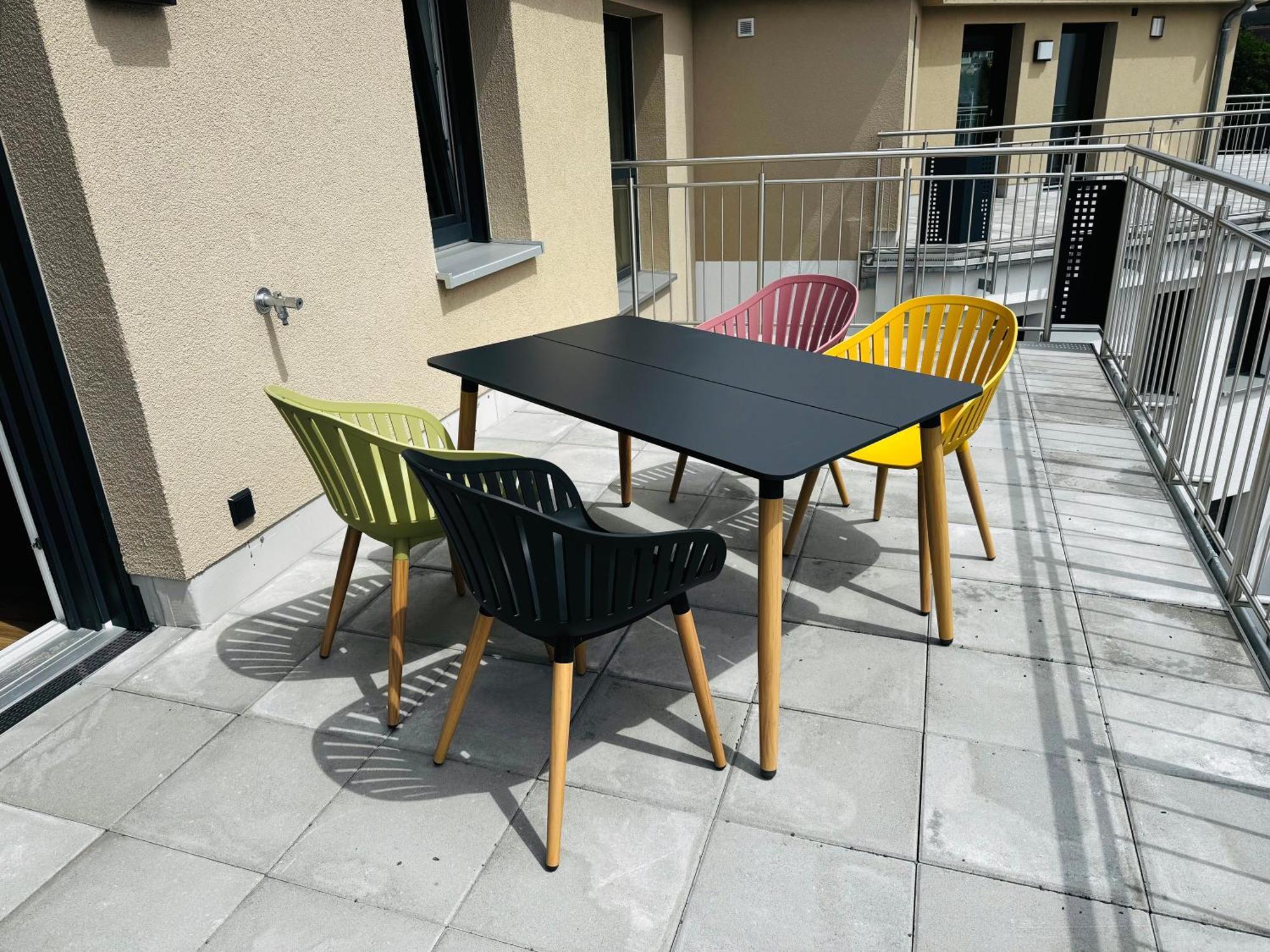Moderne Apartments Mit Highspeed-Wlan Und Gratis-Tiefgarage Ihr Perfekter Rueckzugsort Nahe Dem Zentrum Und Der Therme I Barrierearm バート・キッシンゲン エクステリア 写真